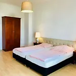 Hausburg Apartment